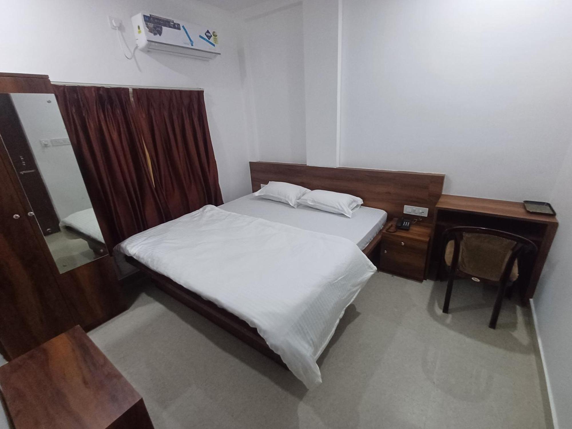 Assam Guest House Siliguri Ngoại thất bức ảnh