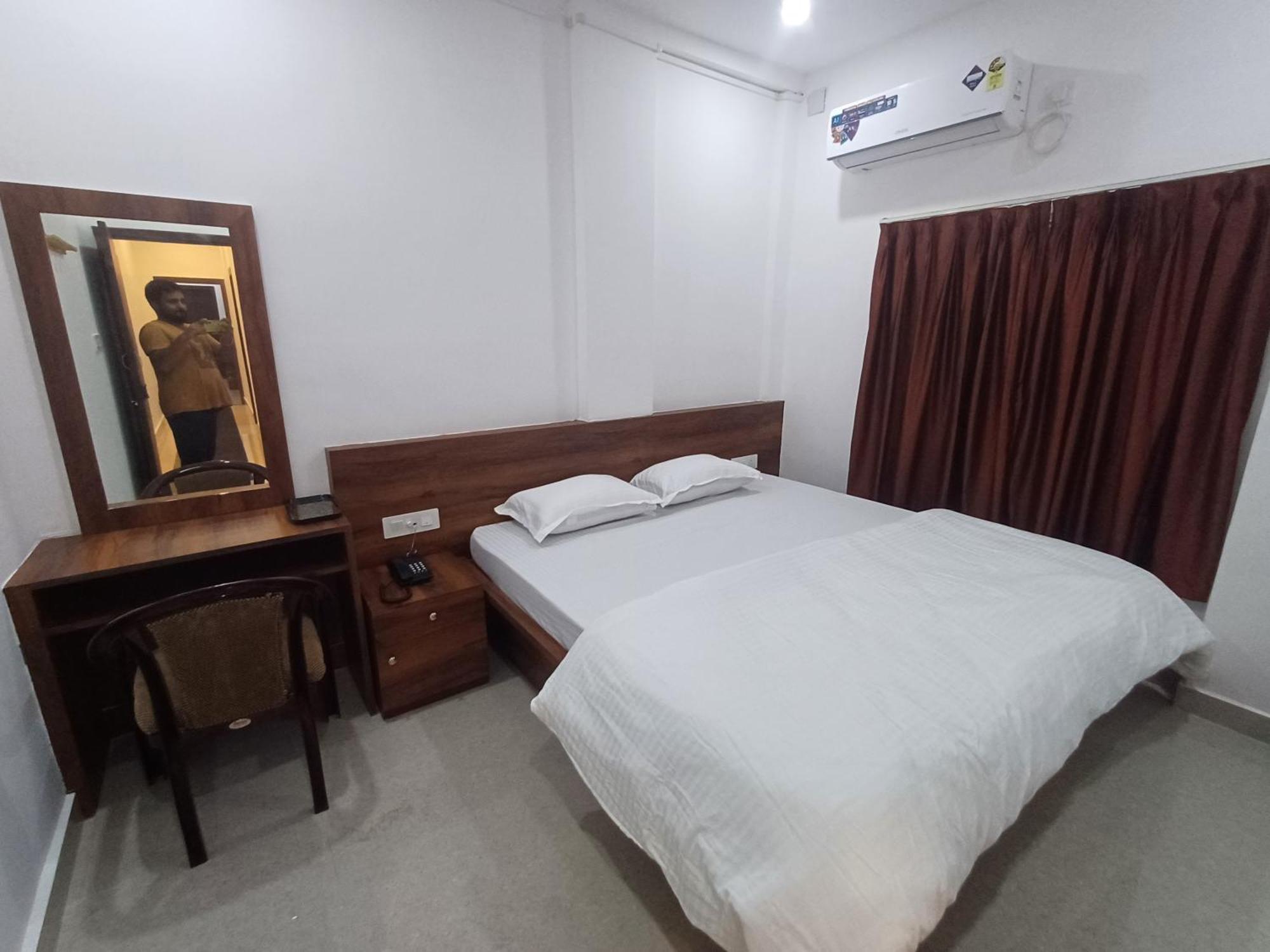 Assam Guest House Siliguri Ngoại thất bức ảnh